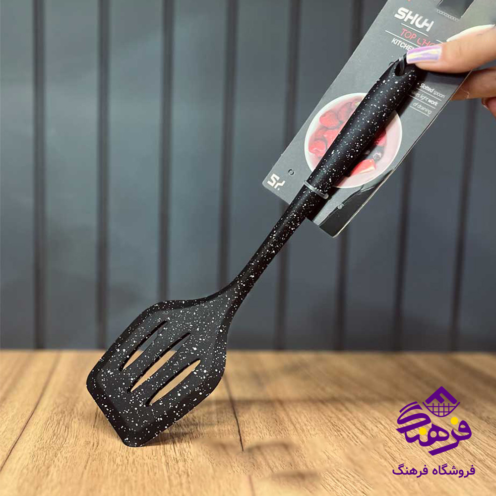 کفگیر برگردان شنگیا شیاردار سیلیکونی مشکی